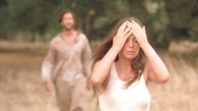 Des film porno entier français lesbiennes crémeuses se masturbent avec des jouets