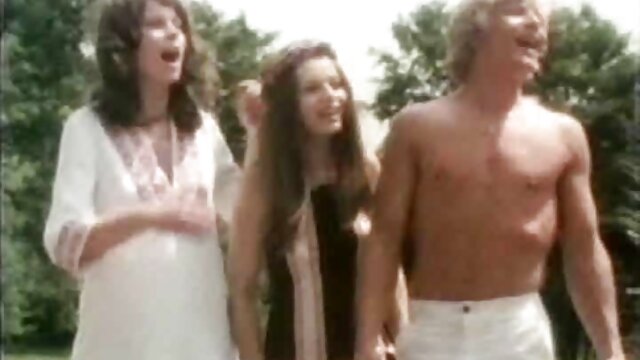 Premier film porno streaming entier gangbang Creampie de Loni