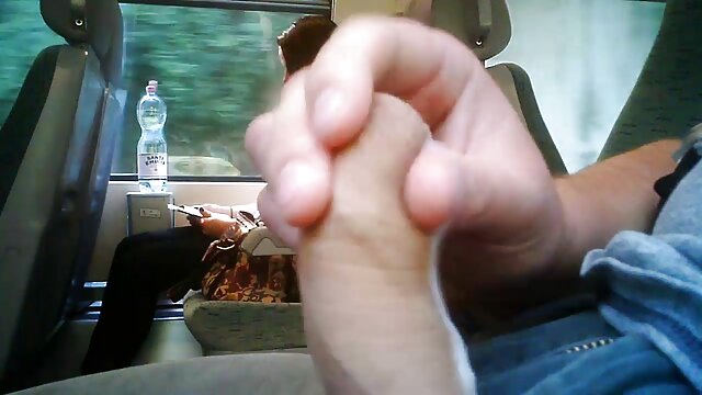 Hot streaming film porno complet gratuit jeune Heddie baisée par un vieux docteur sale