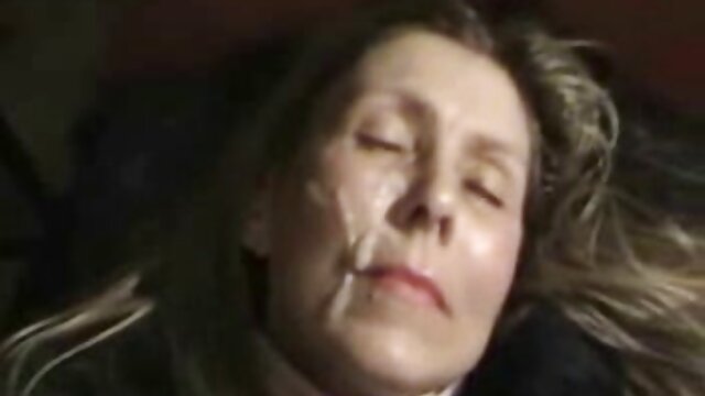 Deux écolières asiatiques streaming film porno entier en culotte