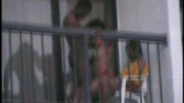 SEXKITTEH - Orgasme film porno entier vf éjacule sur les pieds