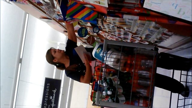 La teen blonde Chanel Grey baise film complet porno en streaming son frère noir