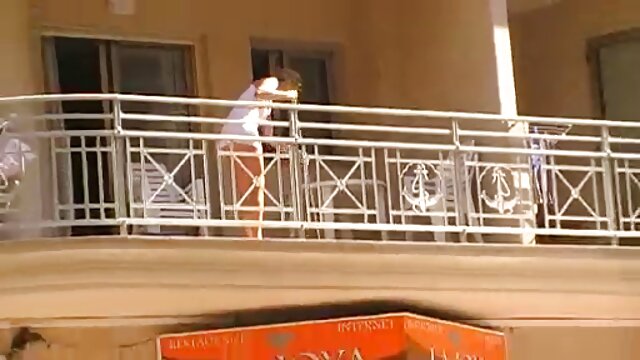 Amateur poilu film porno streaming en entier MILF maison jouet putain